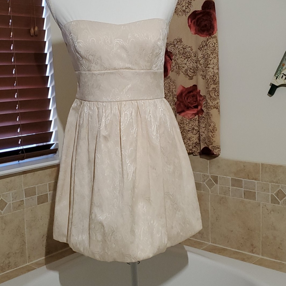 Short Bubble Bottom Party Dress